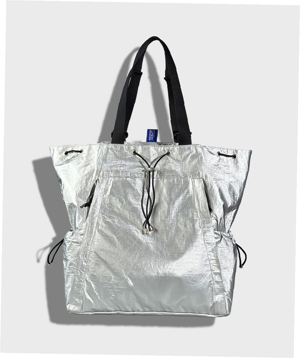 비건 레더 가방 결혼식 하객룩에도 어울릴까